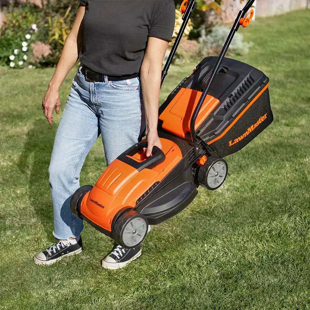 LawnMaster 1200W 32cm | Electric Lawn Mower - Image 7