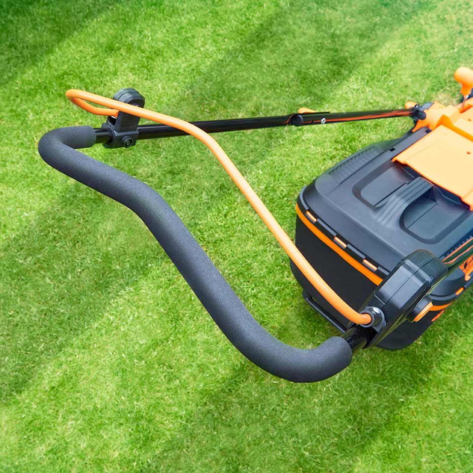LawnMaster MX 24V 37cm | Cordless Lawn Mower Trimmer Set with Spare Battery - Image 11