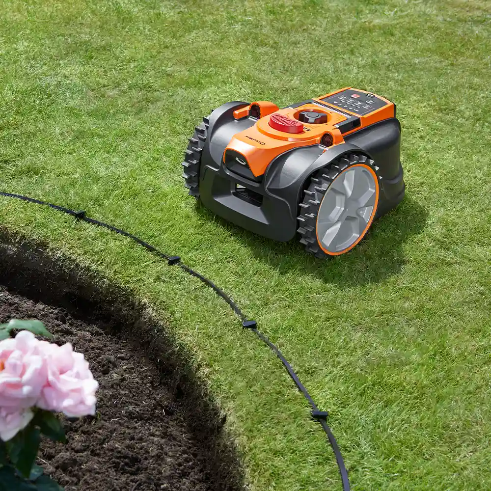 LawnMaster OcuMow® AMB16-400 | Auto Charging Vision Robot Lawn Mower - Image 8