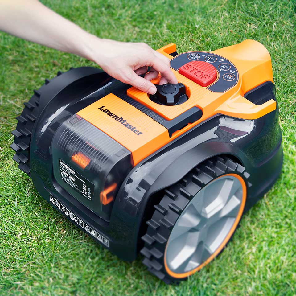 LawnMaster OcuMow® 16 MX 24V | Drop and Mow Robot Lawnmower and Cordless Grass Trimmer Set - Image 8